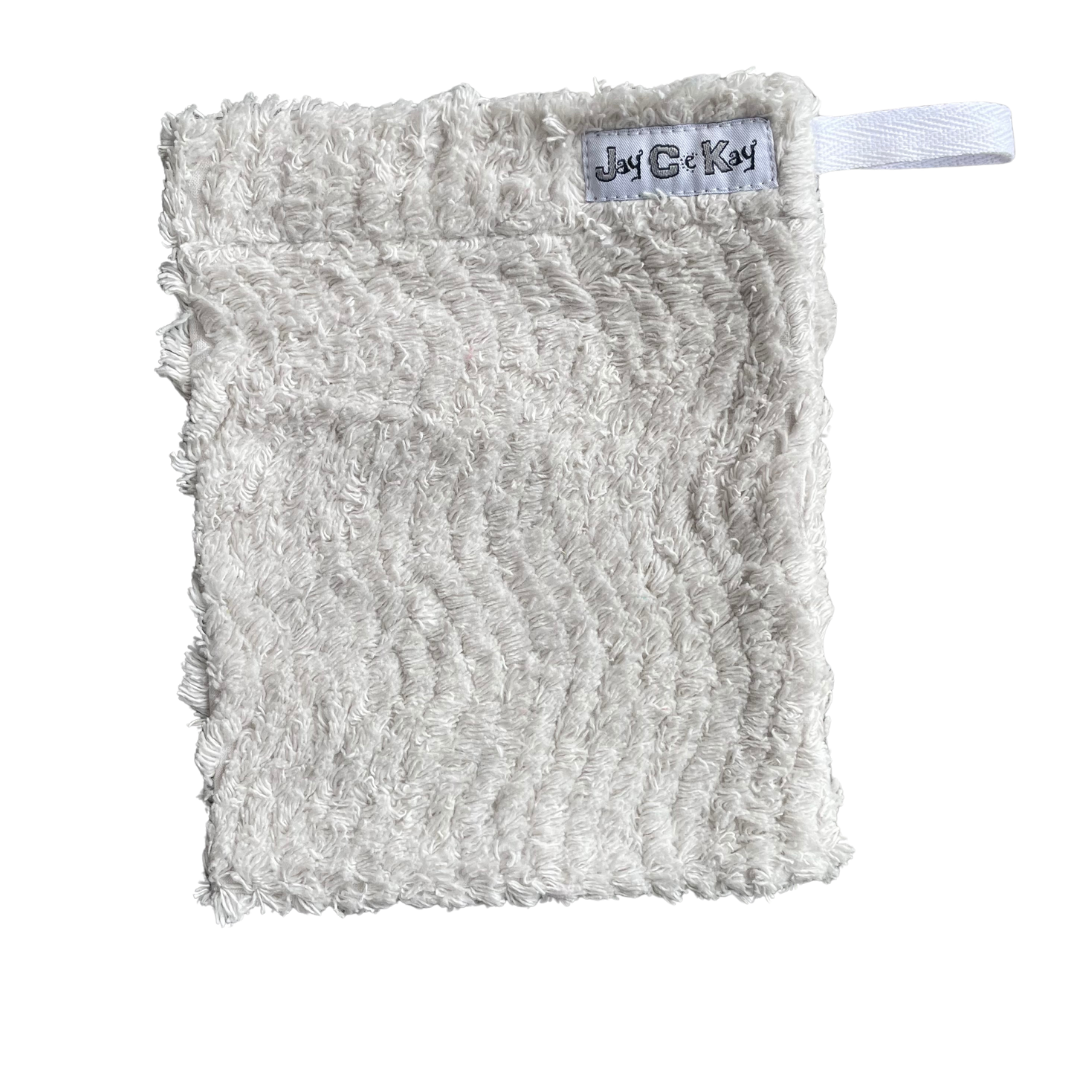 Dual-Sided Chenille Makeup Remover, Cleansing & Shower Mitt – Pink