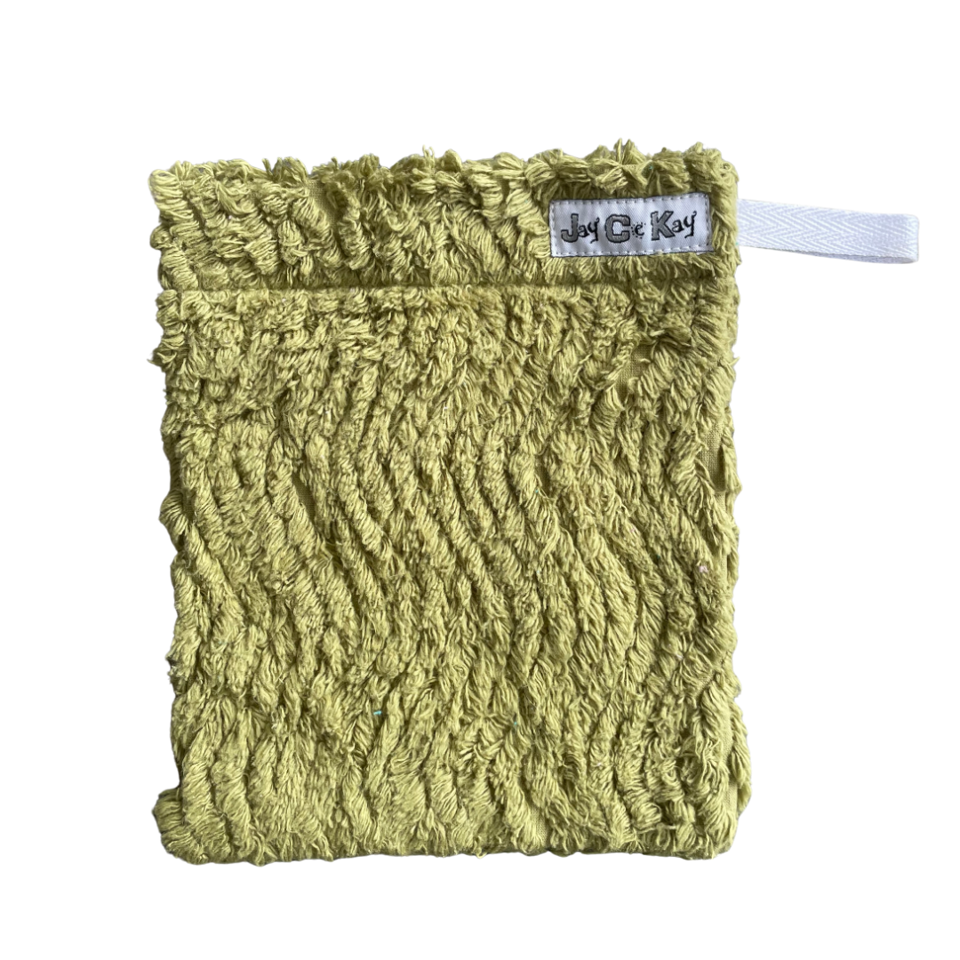 Dual-Sided Chenille Makeup Remover, Cleansing & Shower Mitt – Pink